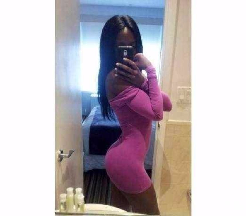 Black séduisante disponible 24h/24 à Charleville